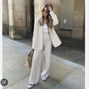 Zara * Satin Effect Wide Leg Straight Pants Cream Ivory Size XS